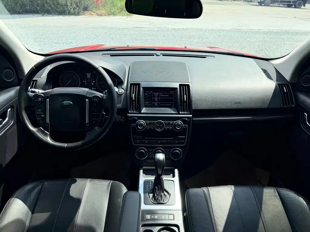 Land Rover Freelander 2 2014 — фото 13