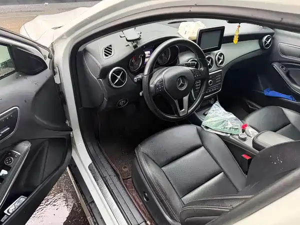 Mercedes-Benz GLA 2016