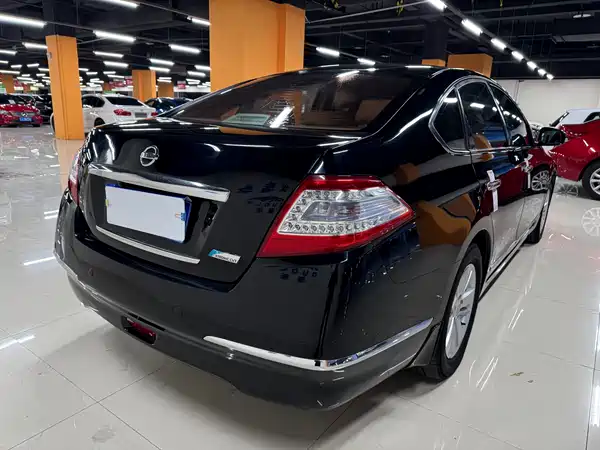 Nissan Teana 2012