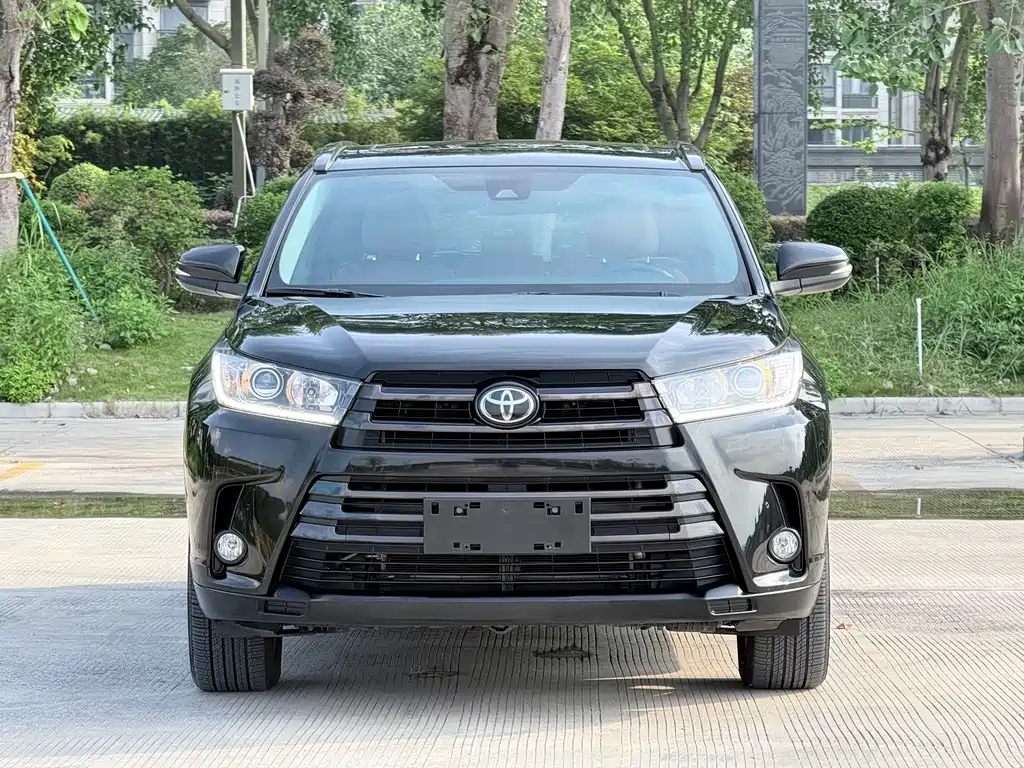 Toyota Highlander 2019 — фото 2