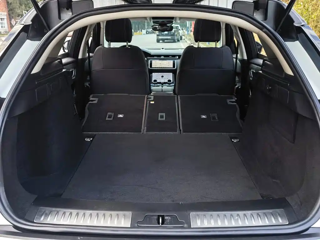Land Rover Range Rover Velar 2019 — фото 11