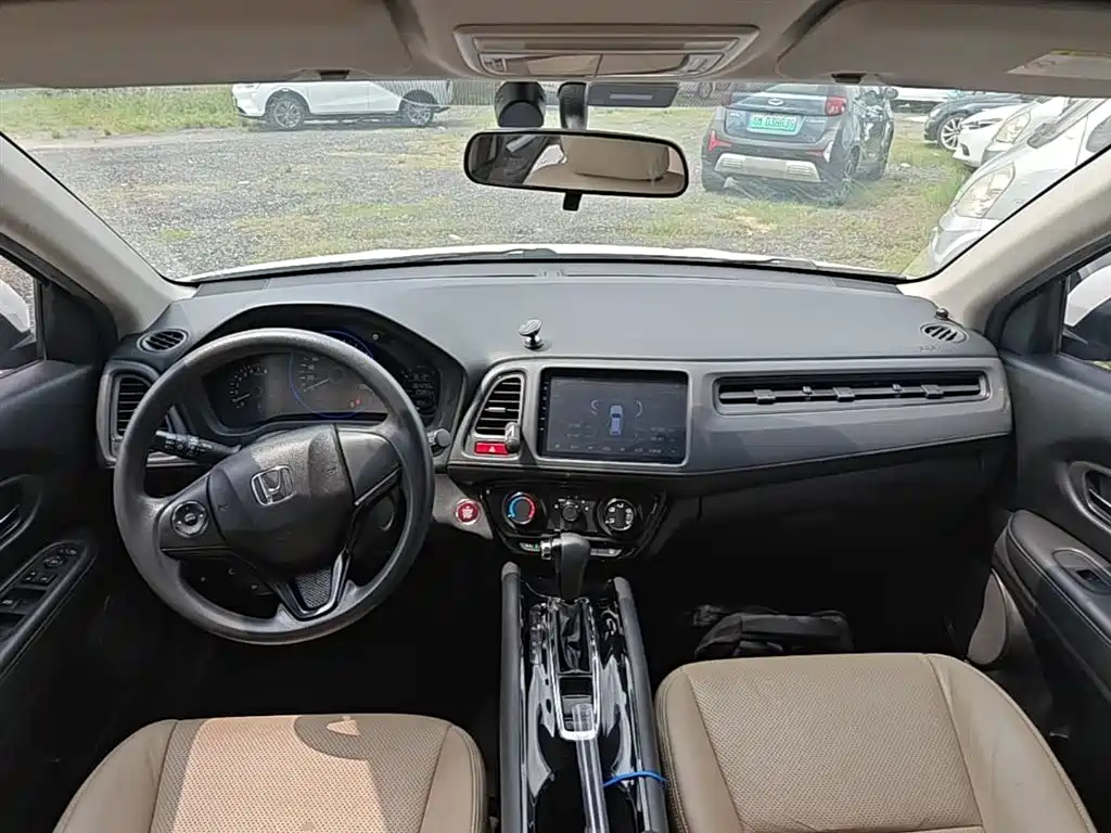 Honda Vezel 2016 — фото 10
