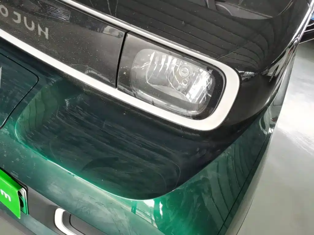 Baojun Kiwi EV 2023 — фото 24