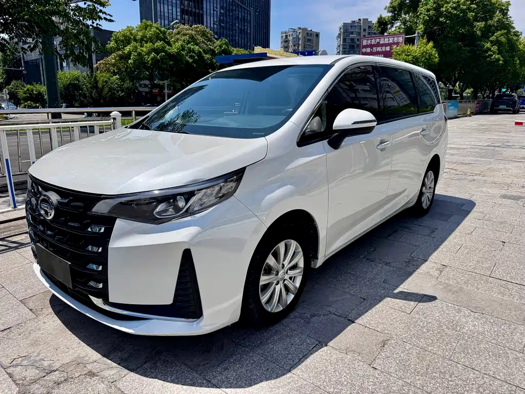 GAC Motor Trumpchi M6 2024 — фото 2