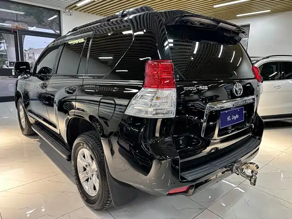 Toyota Prado 2013
