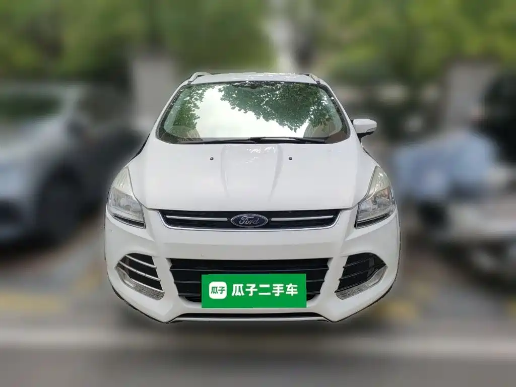 Ford Kuga 2016 — фото 24