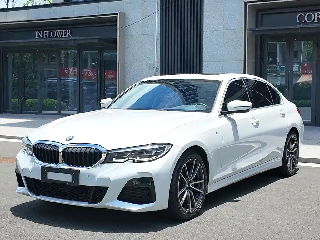 BMW 3 Series 2021