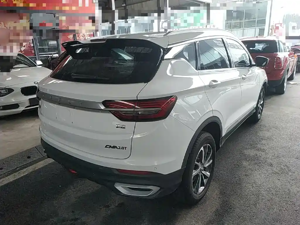 Geely Binyue 2021