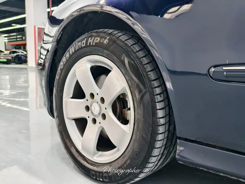 Mercedes-Benz E-Class 2006
