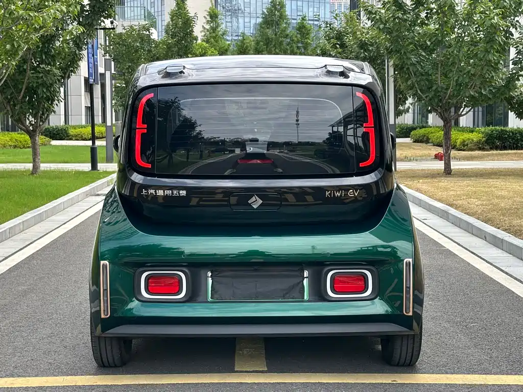 Baojun Kiwi EV 2022 — фото 25