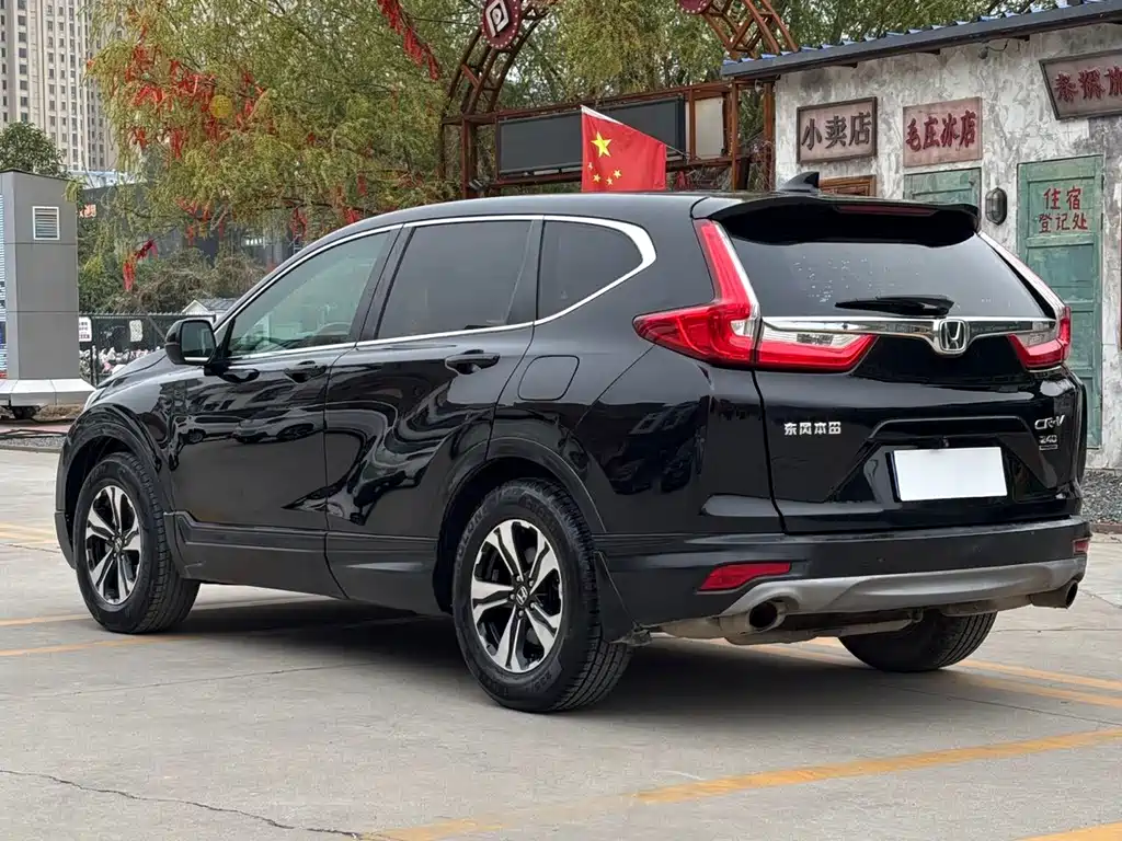 Honda CR-V 2018 — фото 18
