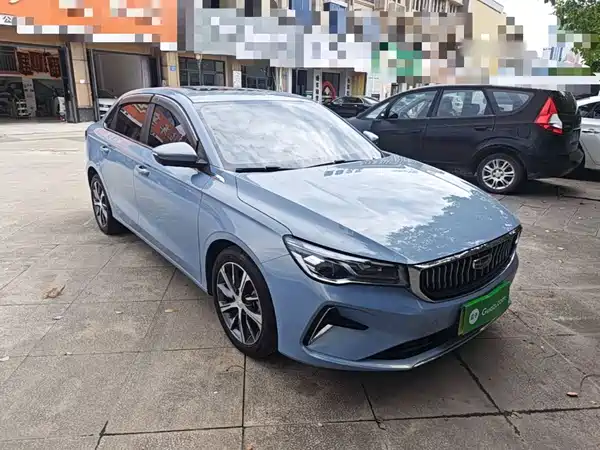 Geely Emgrand 2024