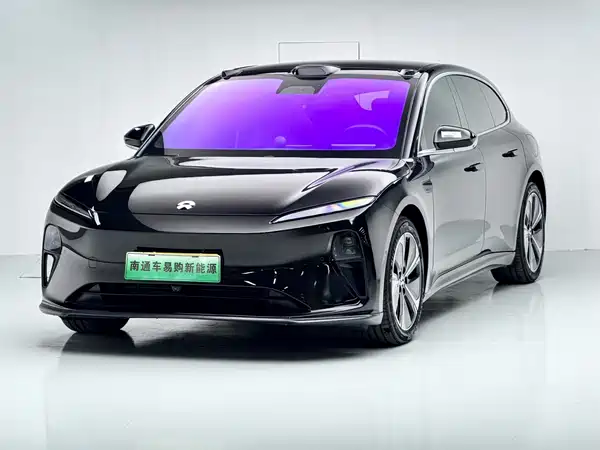 NIO ET5 2025
