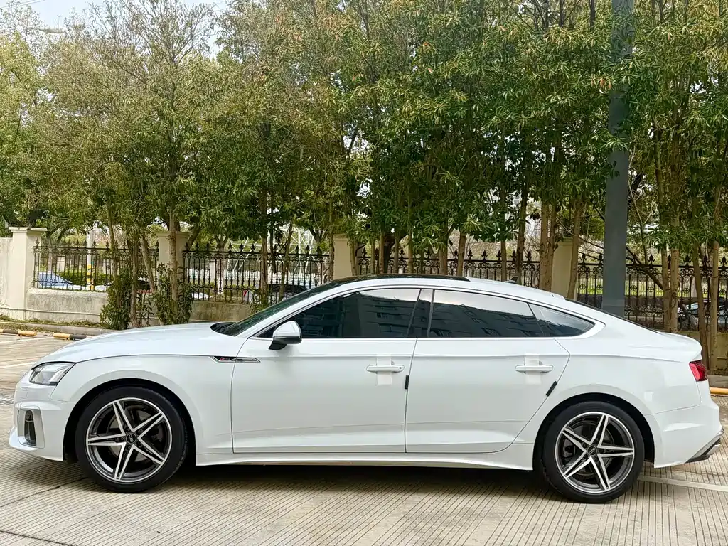 Audi A5 2023 — фото 15