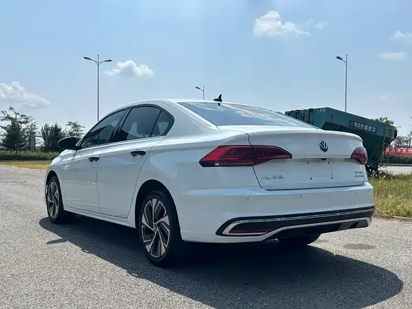 Volkswagen Bora 2022