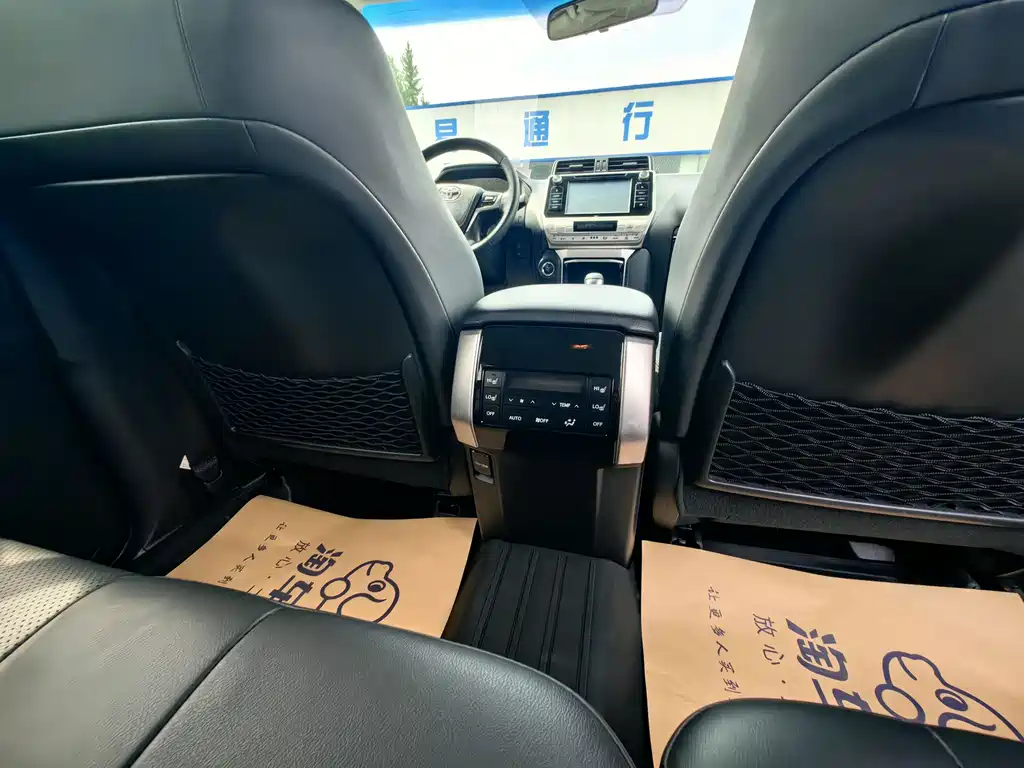 Toyota Prado 2019 — фото 25