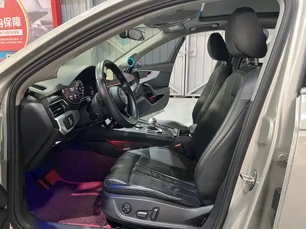 Audi A4L 2018