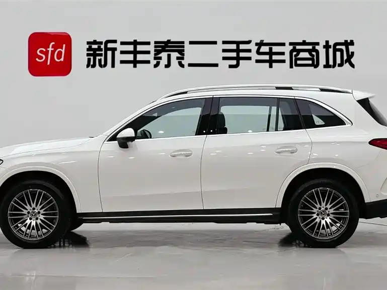 Mercedes-Benz GLC 2023 — фото 4