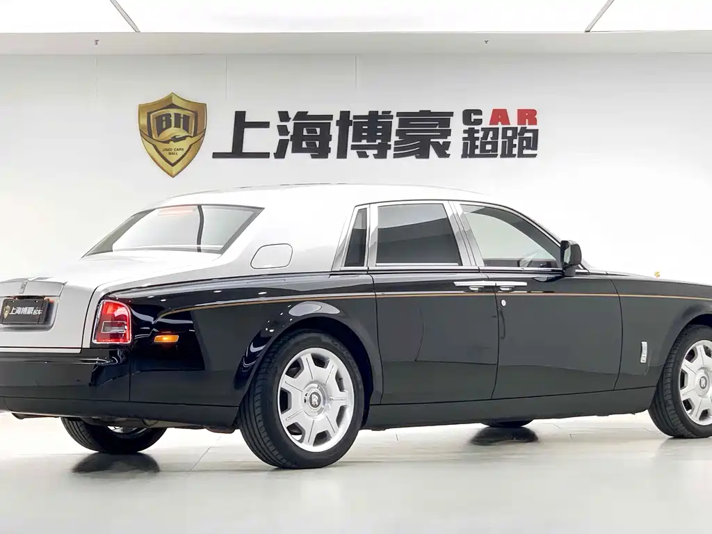 Rolls-Royce Phantom 2013 — фото 6