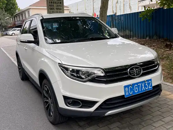 FAW Senya R7 2017