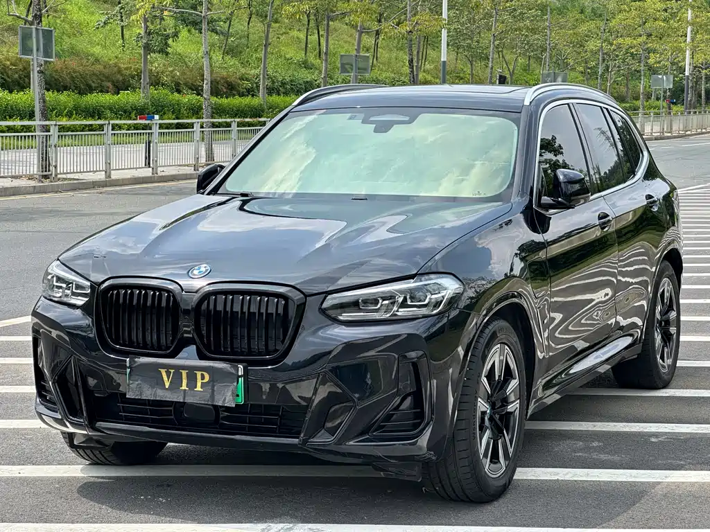 BMW iX3 2023 — фото 2