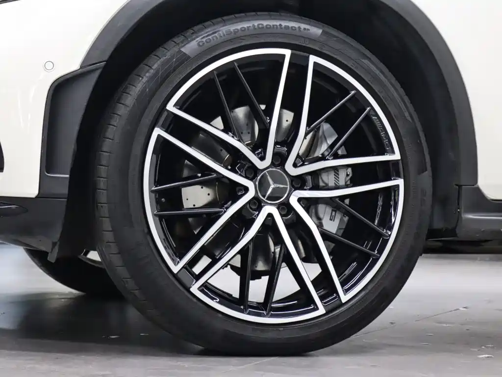 Mercedes-Benz GLC AMG 2021 — фото 26