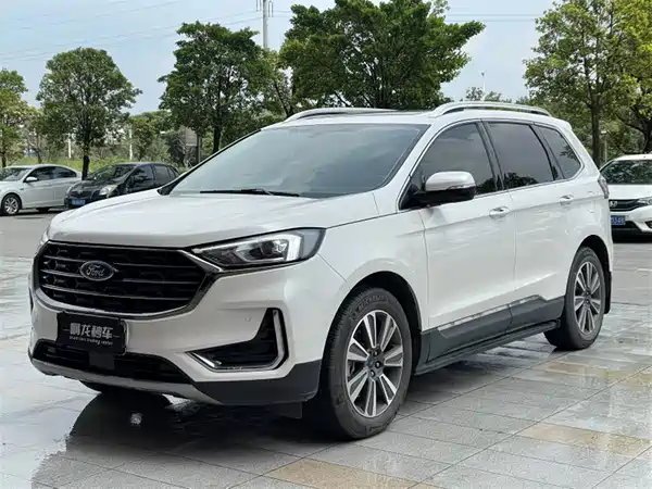 Ford Edge 2022