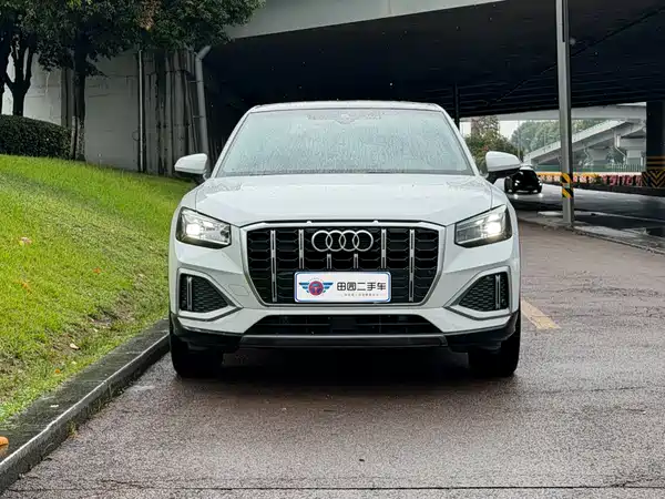 Audi Q2L 2022