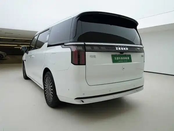 Zeekr 009 2026