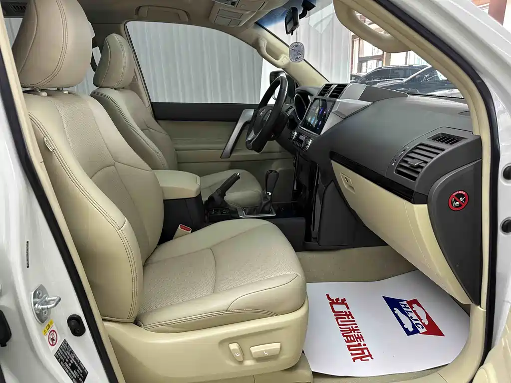Toyota Prado 2017 — фото 17