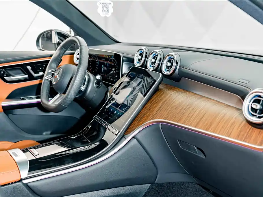 Mercedes-Benz GLC New Energy 2025 — фото 17