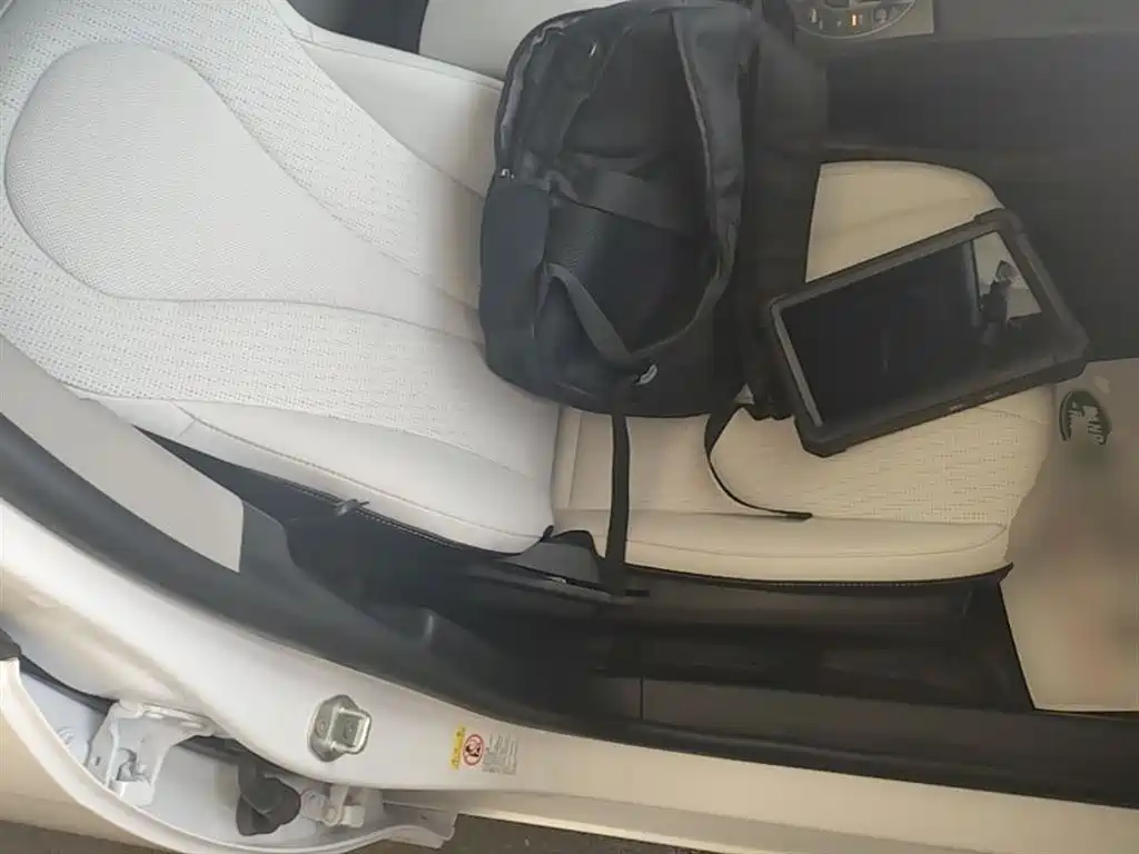 BYD Seal 05 DM-i 2025 — фото 25