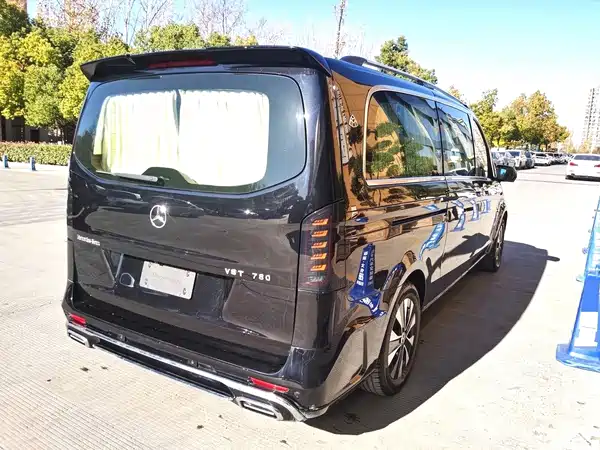 Mercedes-Benz Vito 2023