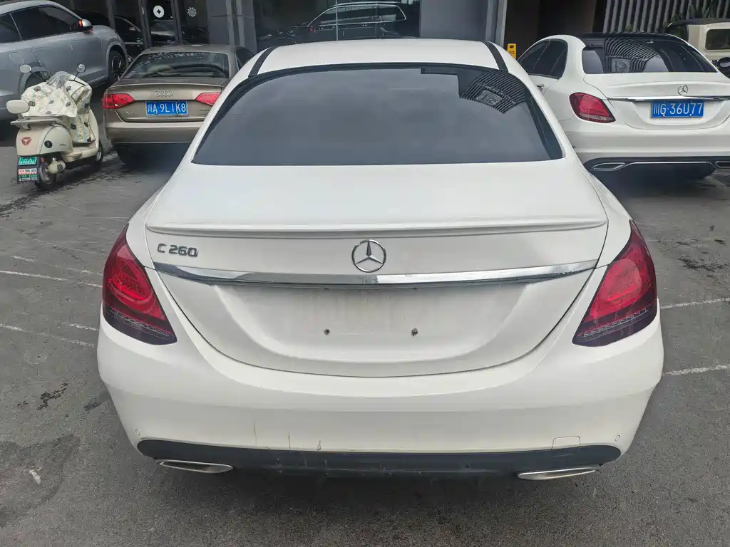 Mercedes-Benz C-Class 2021 — фото 11