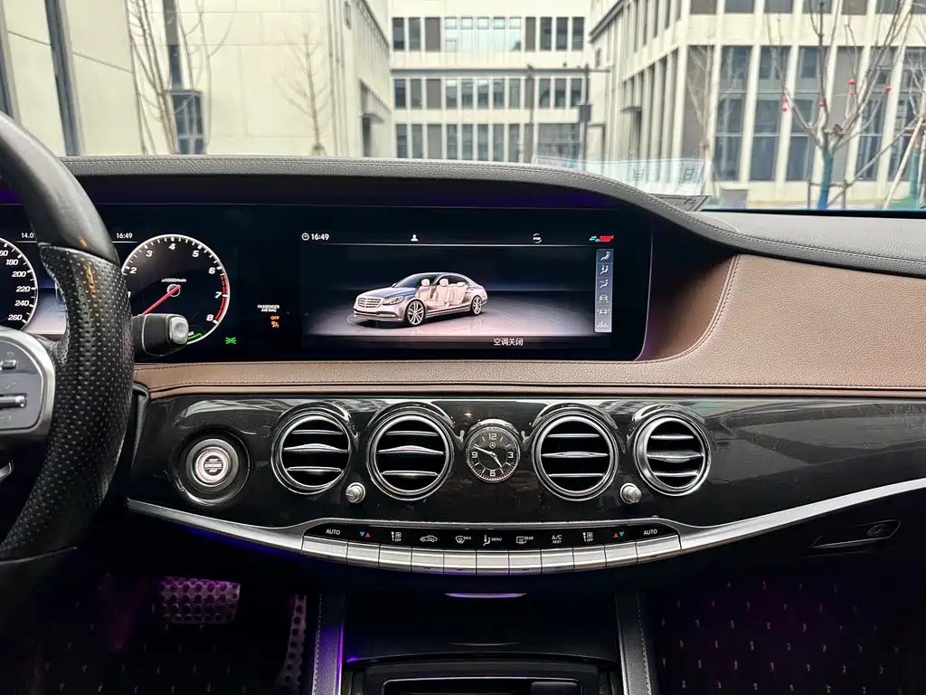 Mercedes-Benz S-Class 2021 — фото 17