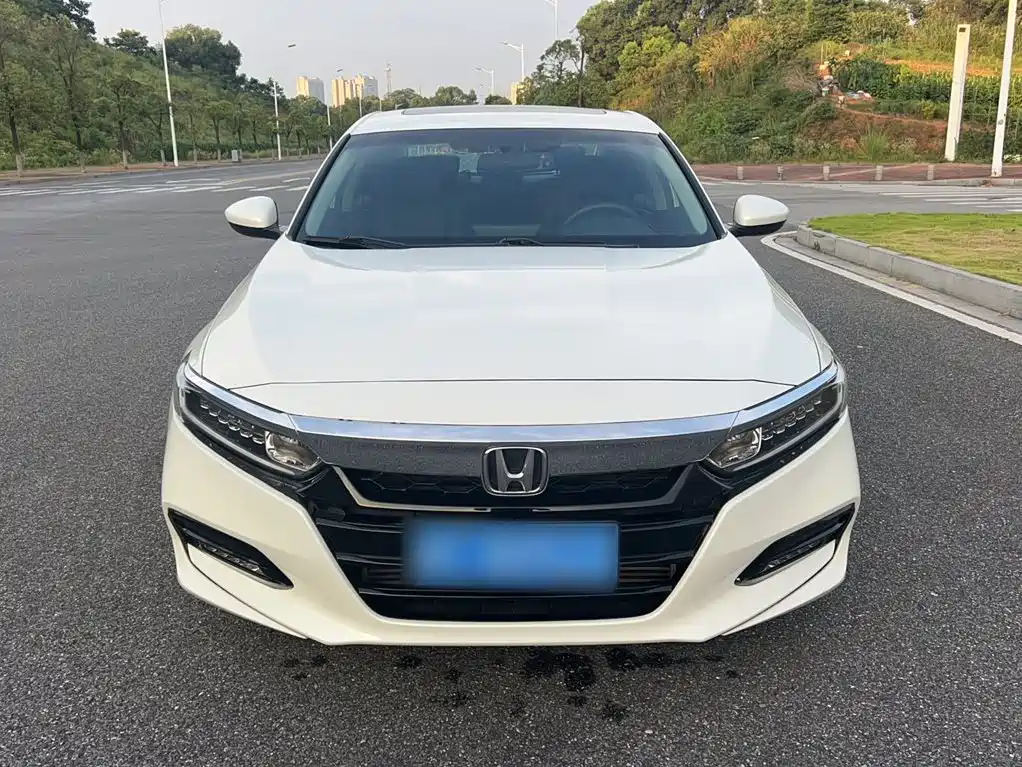 Honda Accord 2020 — фото 20