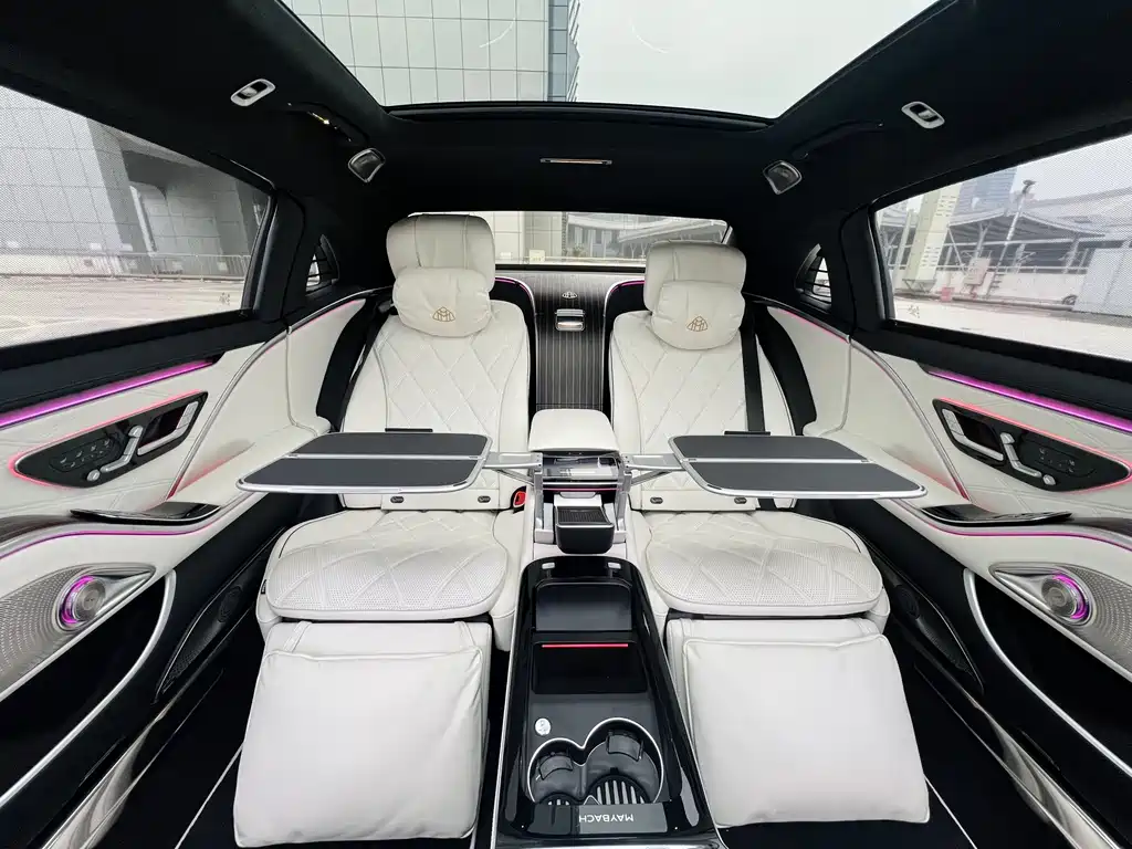 Mercedes-Benz Maybach S-Class 2023 — фото 10