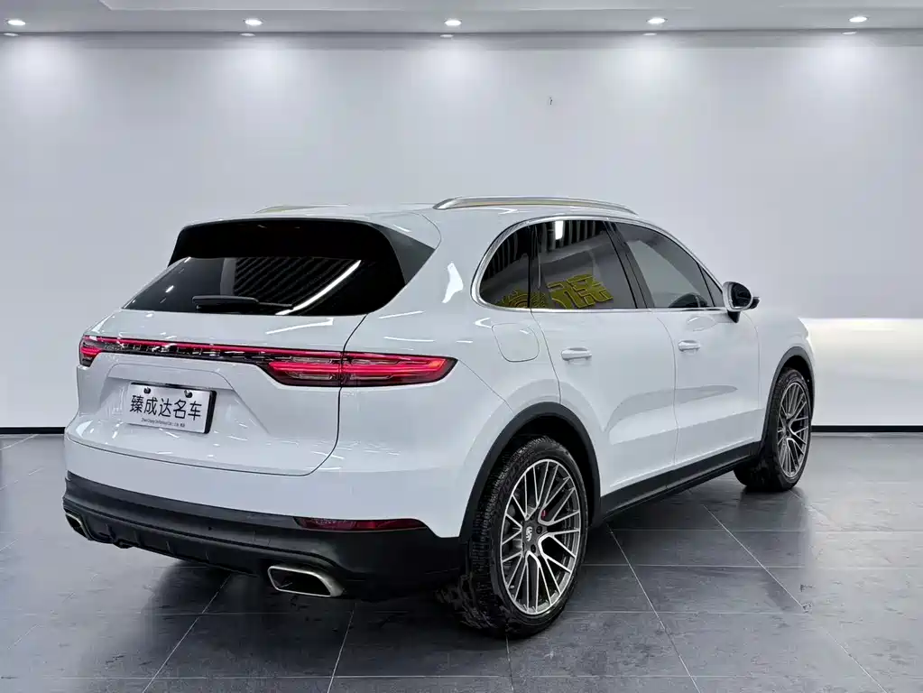 Porsche Cayenne 2020 — фото 5