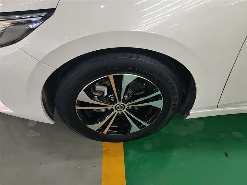 Nissan Sylphy 2020 — фото 25