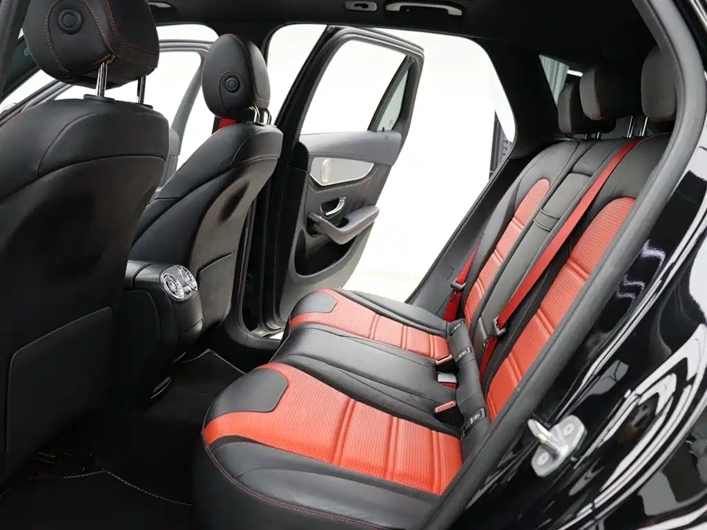 Mercedes-Benz GLC AMG 2021 — фото 6