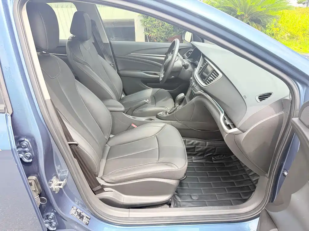 Buick Excelle GT 2015 — фото 15