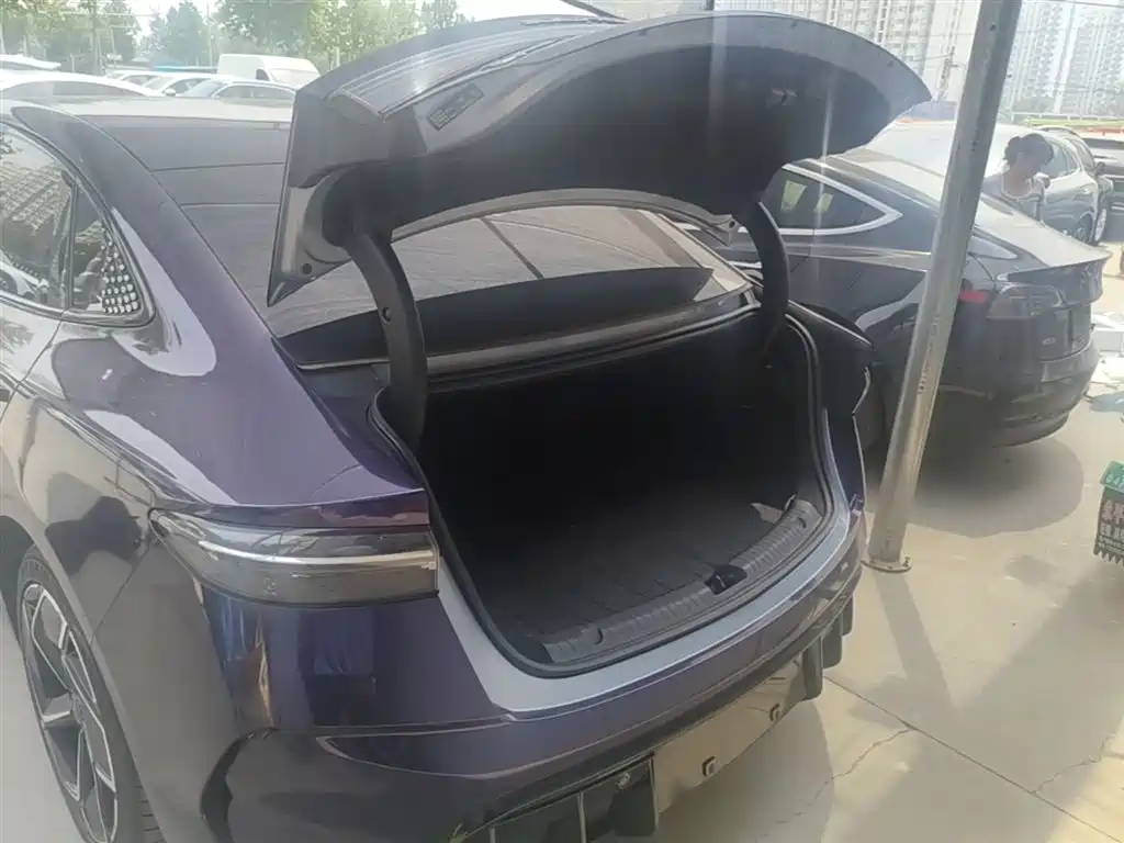 BYD Seal 2022 — фото 19