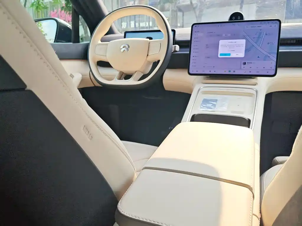 NIO EC6 2025 — фото 16