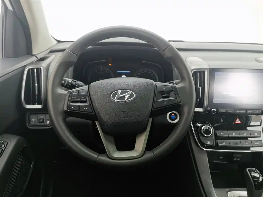 Hyundai ix35 2020 — фото 11