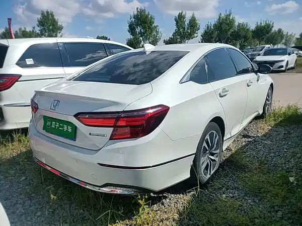 Honda Inspire 2020