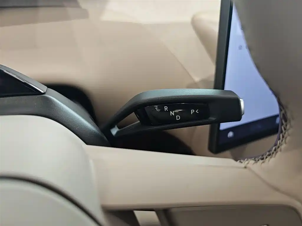 Xiaomi YU7 2025 — фото 14