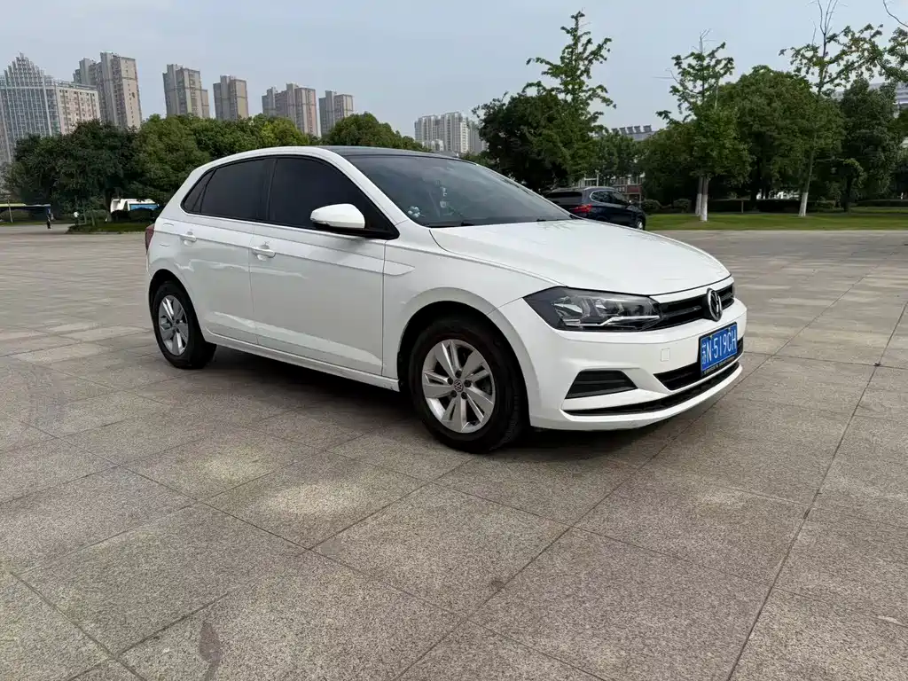 Volkswagen Polo 2021