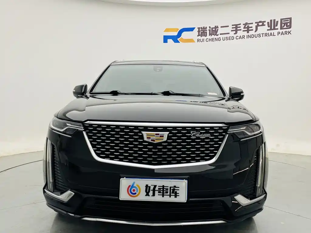 Cadillac XT6 2021 — фото 2