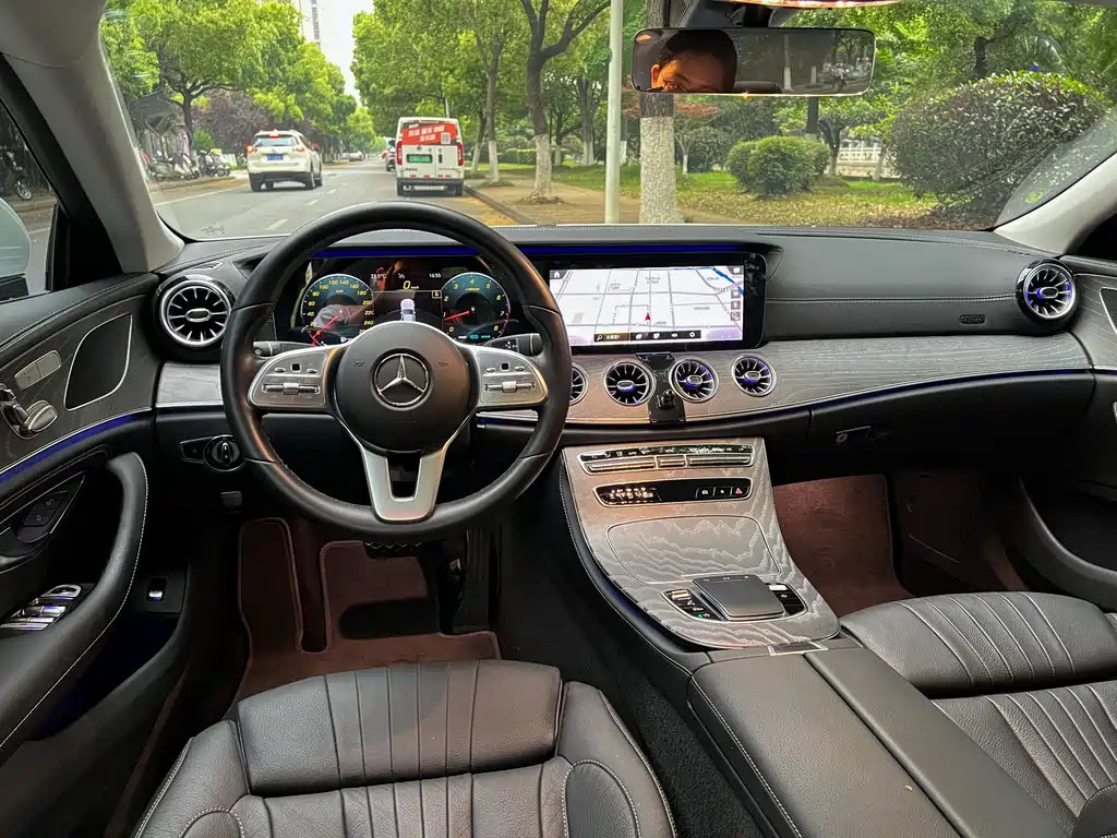 Mercedes-Benz CLS 2021 — фото 16