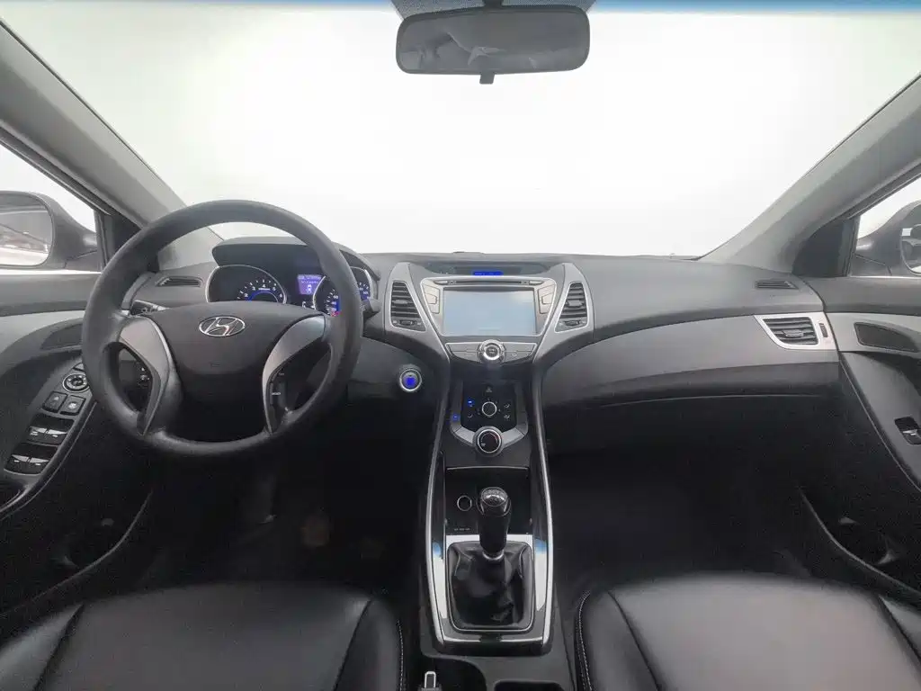 Hyundai Elantra 2014